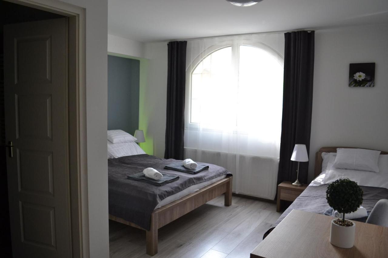 Fonix Design Rooms Debreczyn Zewnętrze zdjęcie