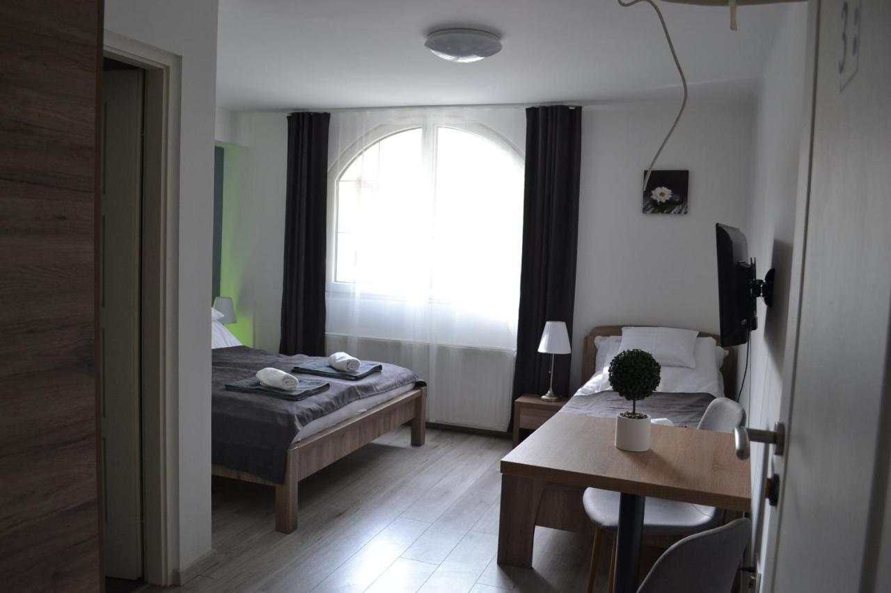 Fonix Design Rooms Debreczyn Zewnętrze zdjęcie